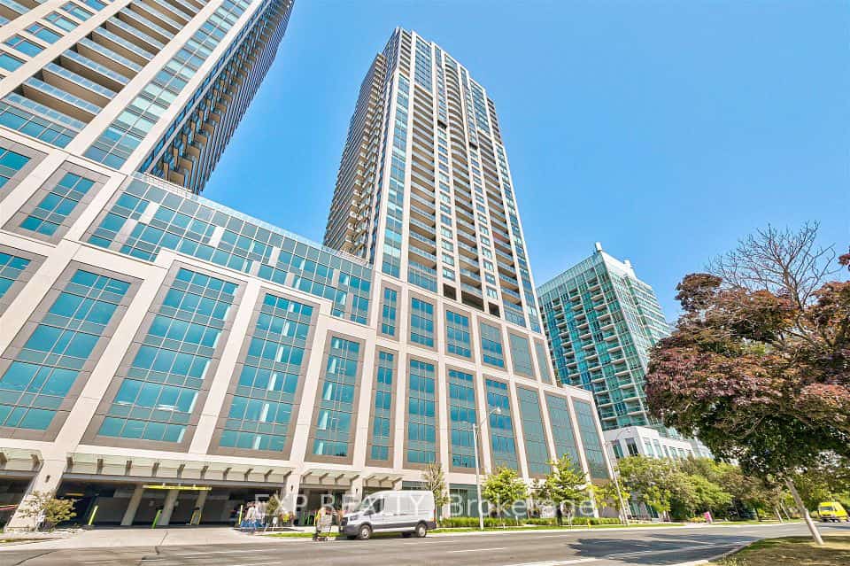 1926 Lakeshore Boulevard W #2216, Toronto, ON M6S 1A1
