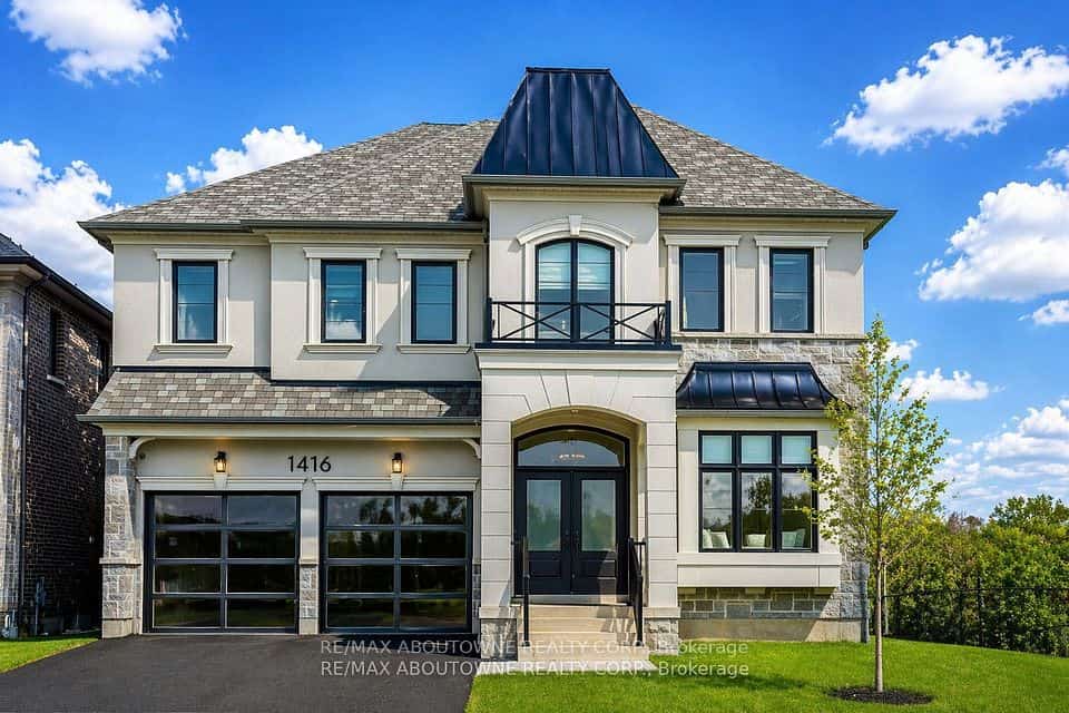 1416 Ford Strathy Crescent S, Oakville, ON L6H 6E3