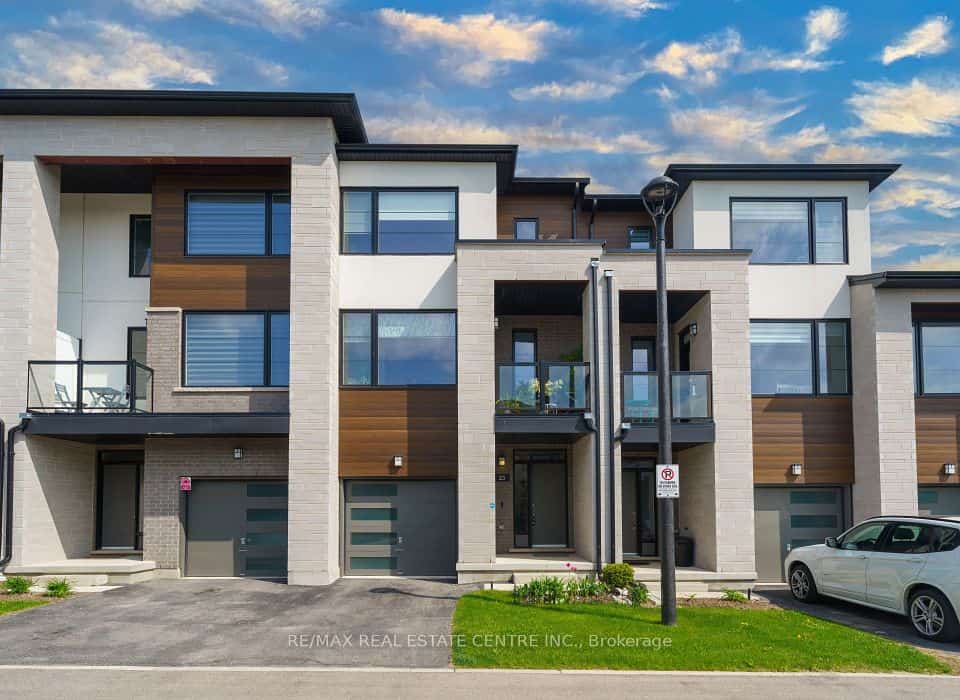 350 River Road #23, Cambridge, ON N3C 2B7