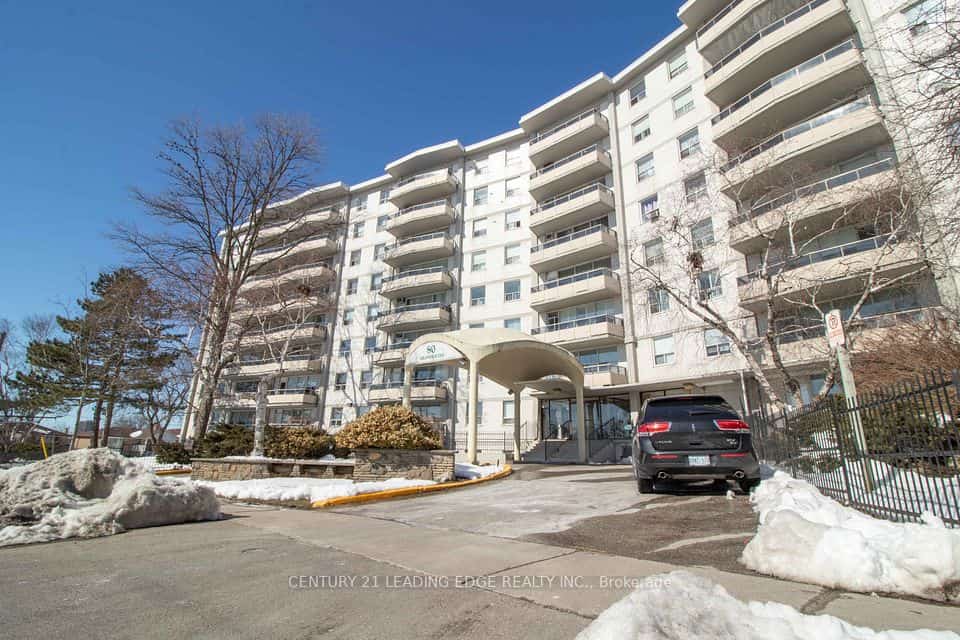 80 Grandravine Drive #703, Toronto, ON M3J 1B2