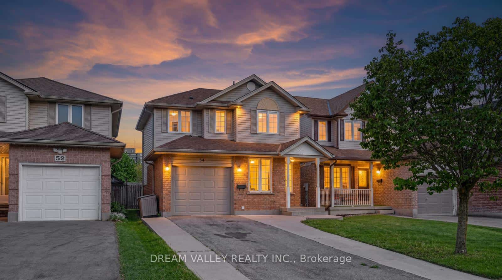 54 Bailey Avenue, Guelph, ON N1H 8N4