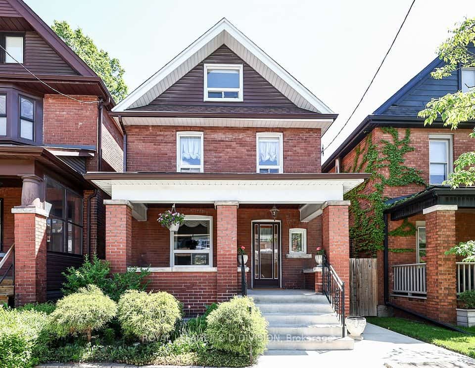 553 Runnymede Road, Toronto, ON M6S 2Z8