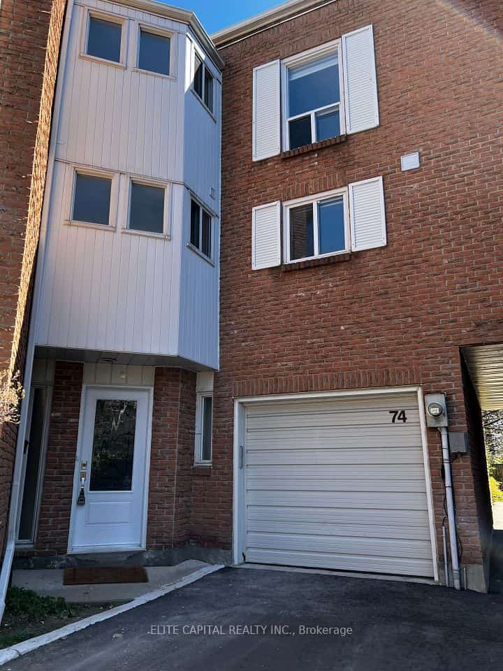 74 Thimble Berryway, Toronto, ON M2H 3K7