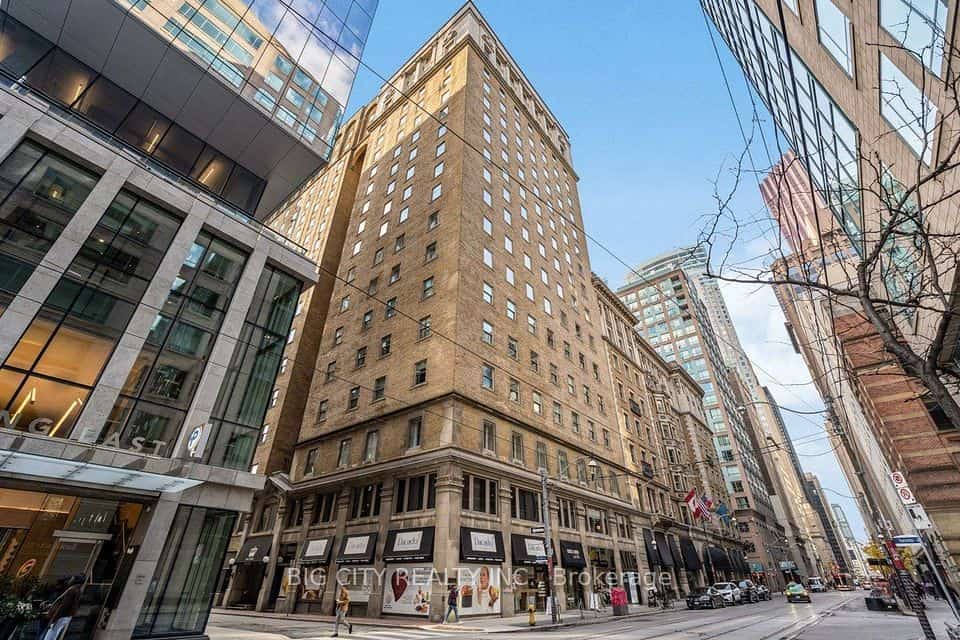 22 Leader Lane #408, Toronto, ON M5E 0B2