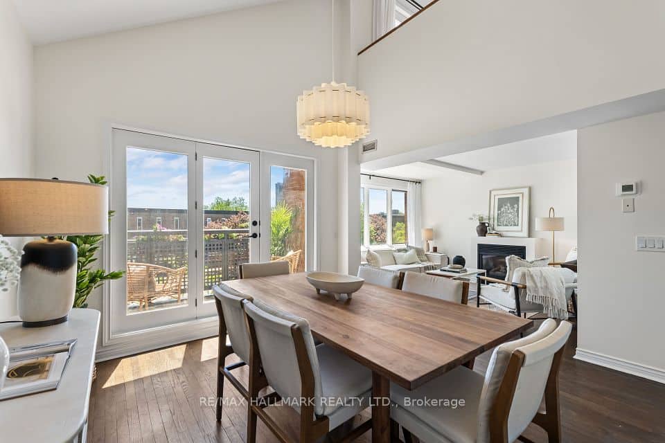 1941 Queen Street E, Toronto