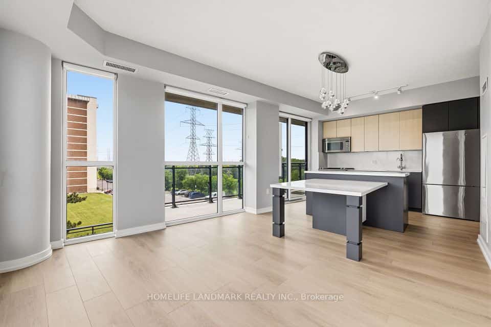 The Bennett on Bayview, Toronto