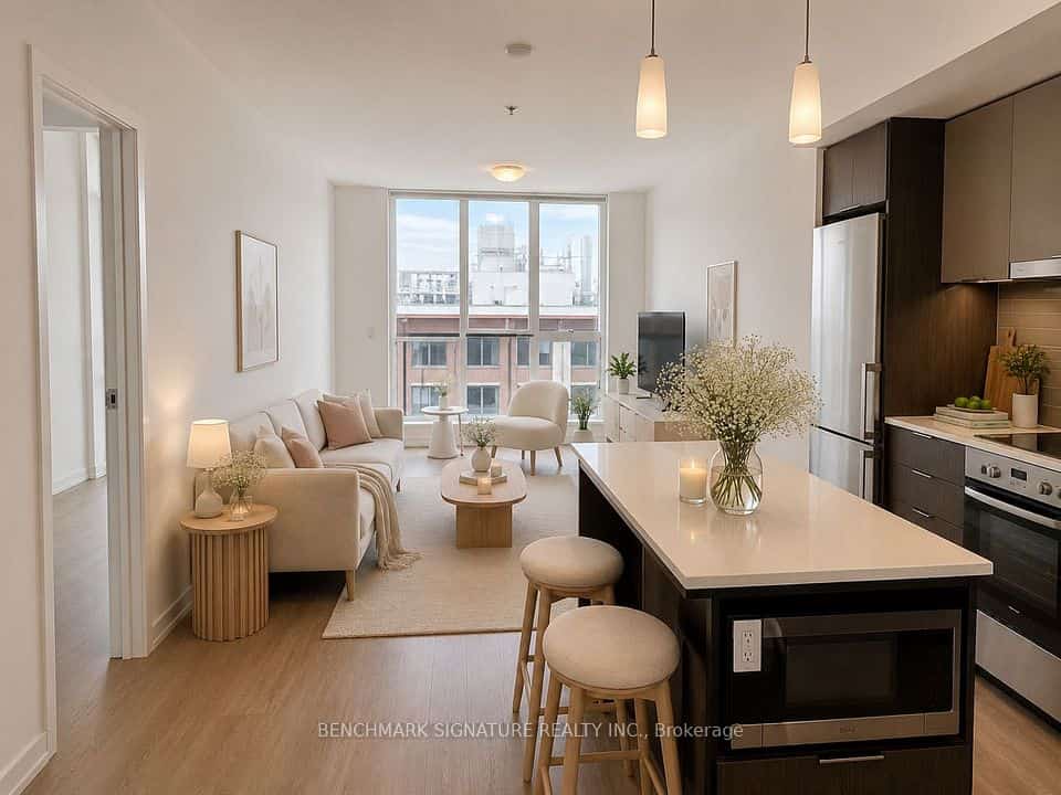 203 College Street #606, Toronto, ON M5T 0C8