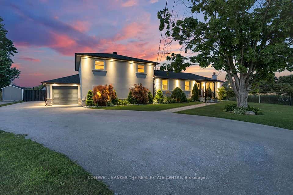 683 Simcoe Road, Bradford West Gwillimbury, ON L3Z 4B4