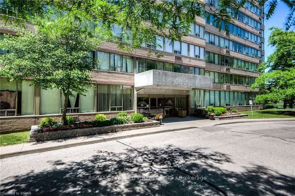 The Regency, Kitchener