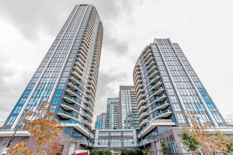 35 Watergarden Drive #2517, Mississauga, ON L5R 0G8