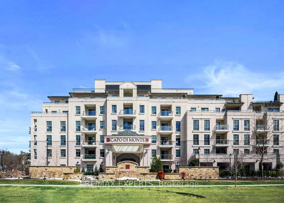 9909 Pine Valley Drive #317, Vaughan, ON L4L 1A6