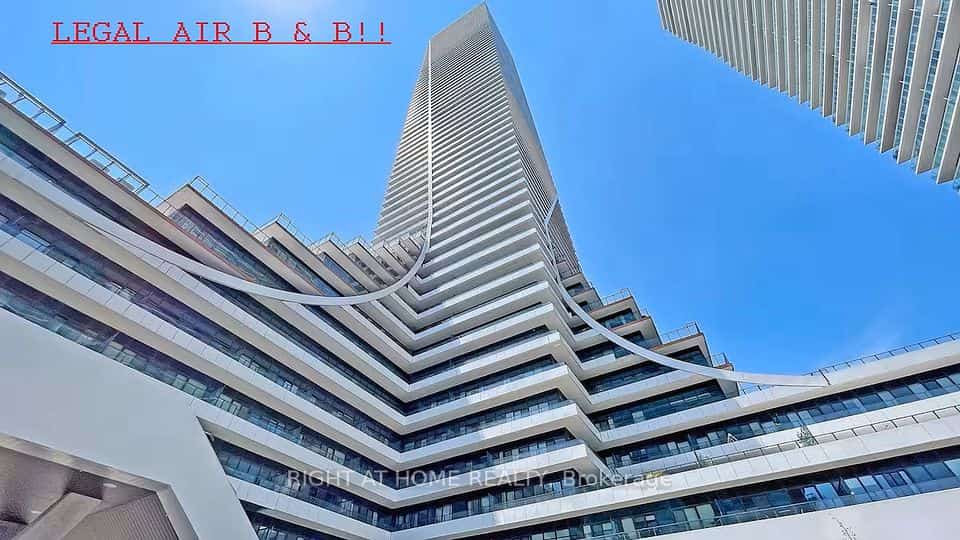 30 Shore Breeze Drive #334, Toronto, ON M8V 1A1