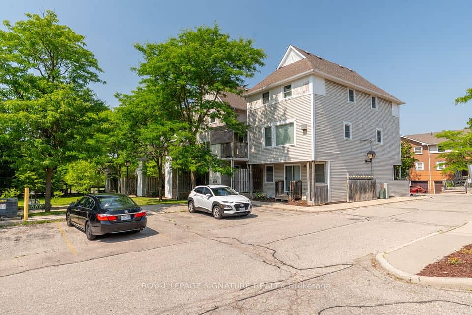 461 Beechwood Place, Waterloo, Waterloo