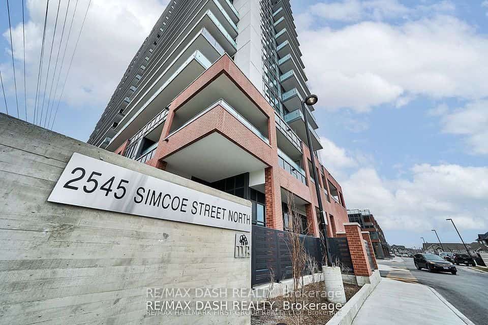2545 Simcoe Street N #1722, Oshawa, ON L1L 0W3