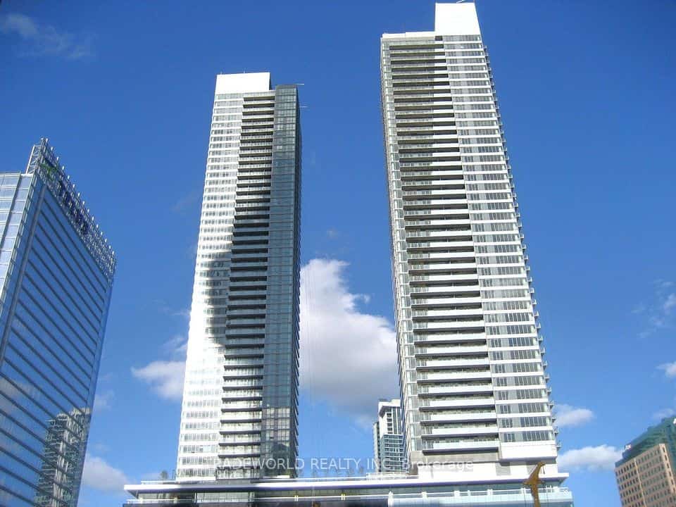 65 Bremner Boulevard #2607, Toronto, ON M5J 0A7