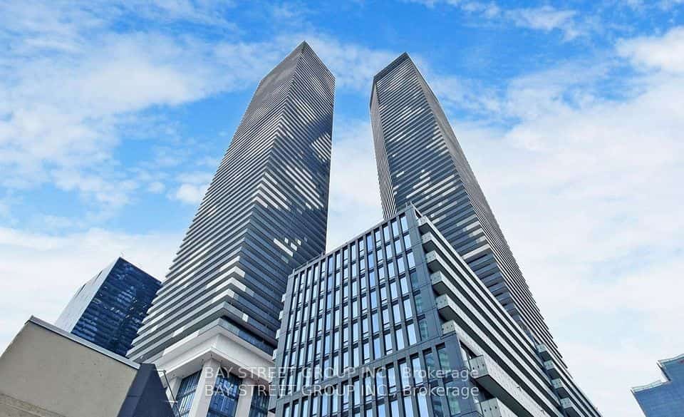 55 cooper Street #4102, Toronto, ON M5E 0G1