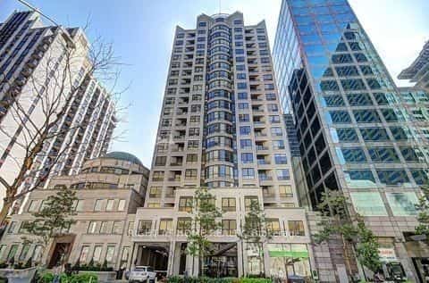 55 Bloor Street E #709, Toronto, ON M4W 3W6