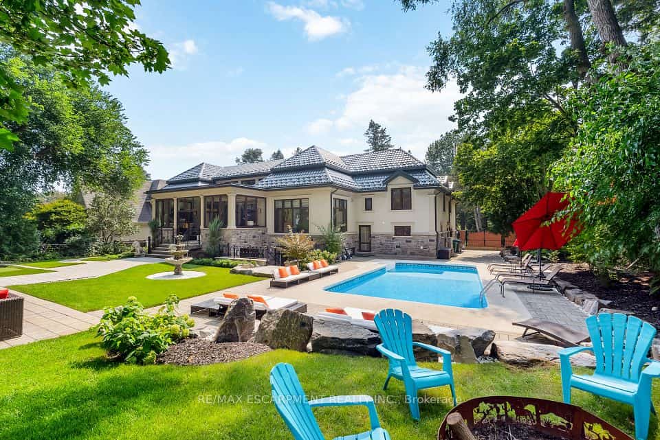 539 Old Poplar Row, Mississauga, ON L5J 2N9