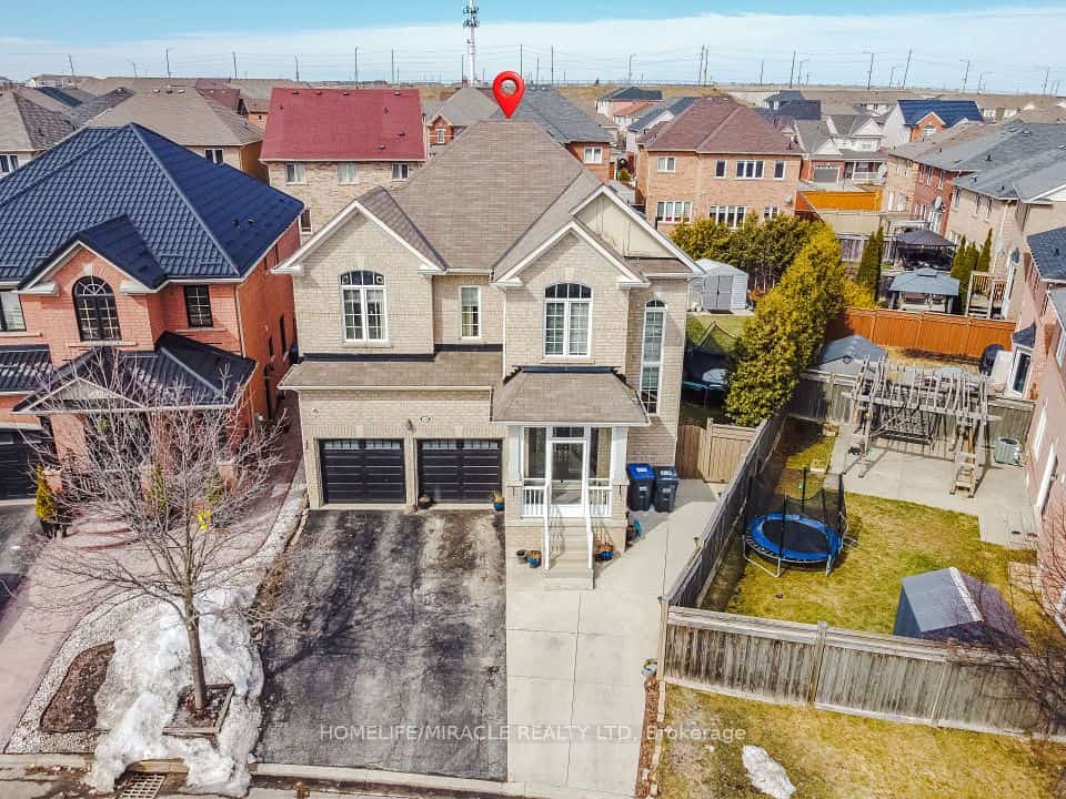 28 Iverson Drive, Brampton, ON L6X 0L6