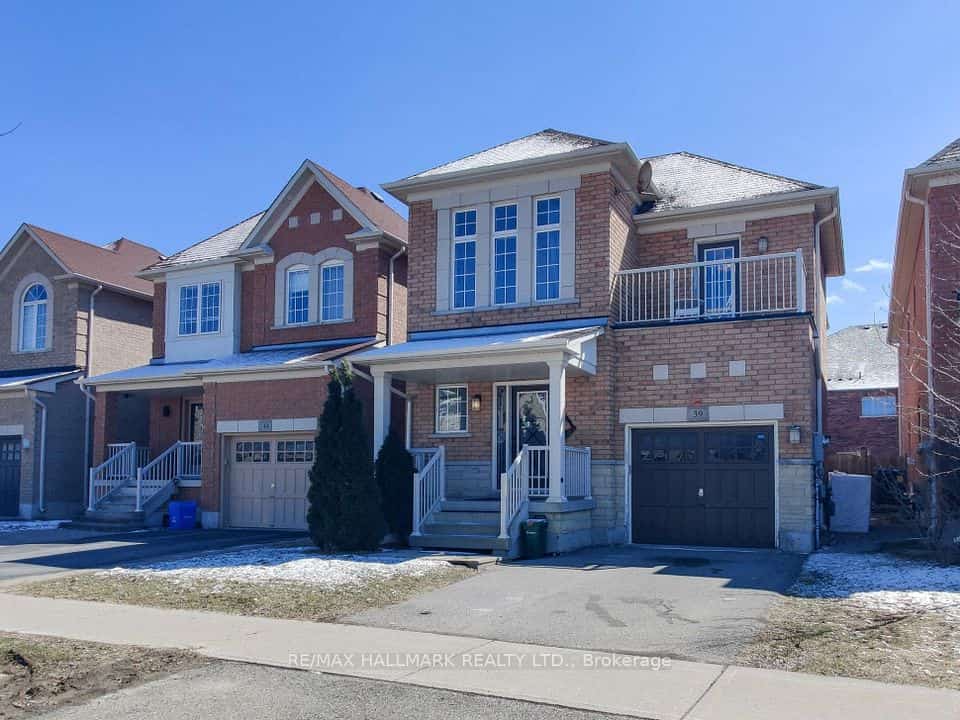 39 Retreat Boulevard, Vaughan, ON L4H 0C1