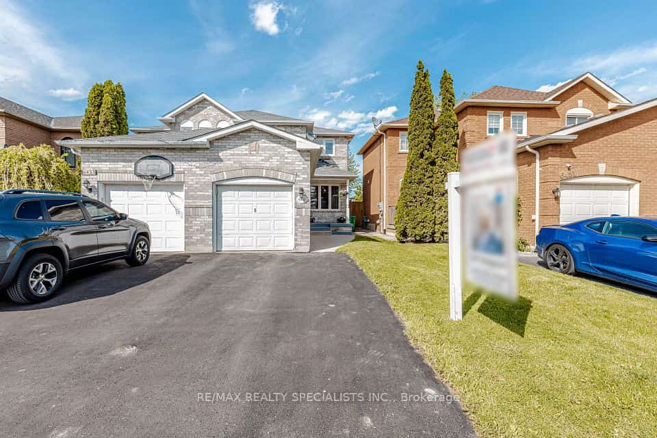 6453 Sapling Trail, Mississauga, ON L5N 7A5