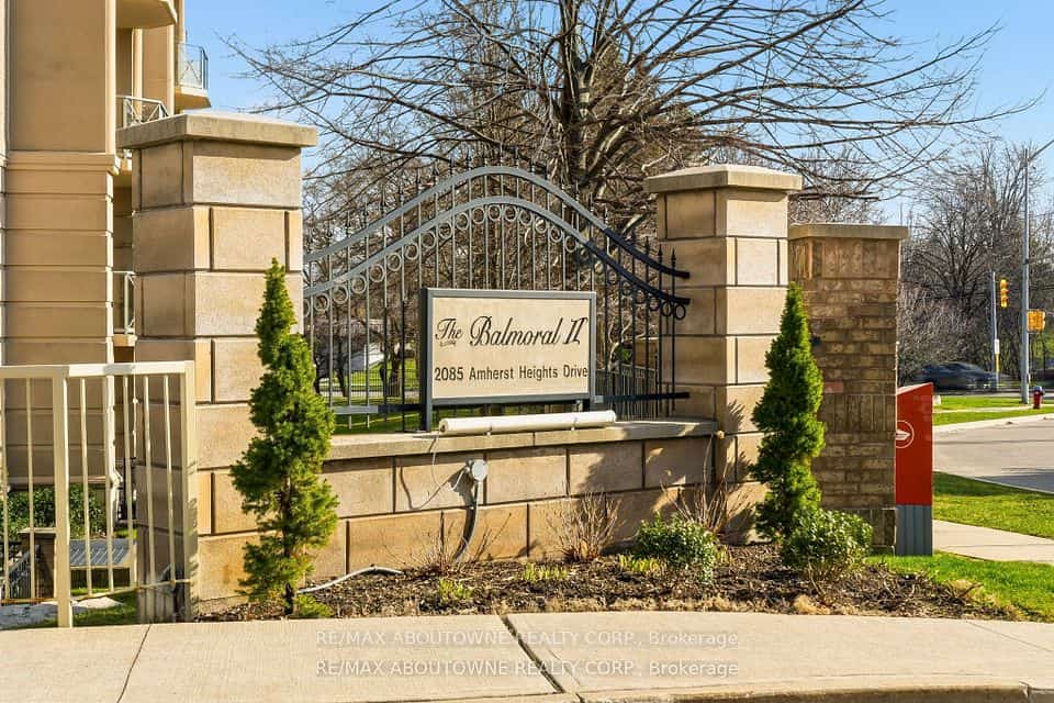 2085 Amherst Heights #209, Burlington, ON L7P 5C2