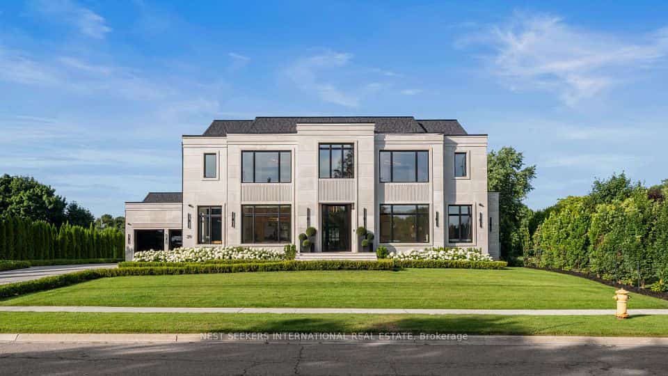 29 Greenside Drive, King, ON L0G 1N0
