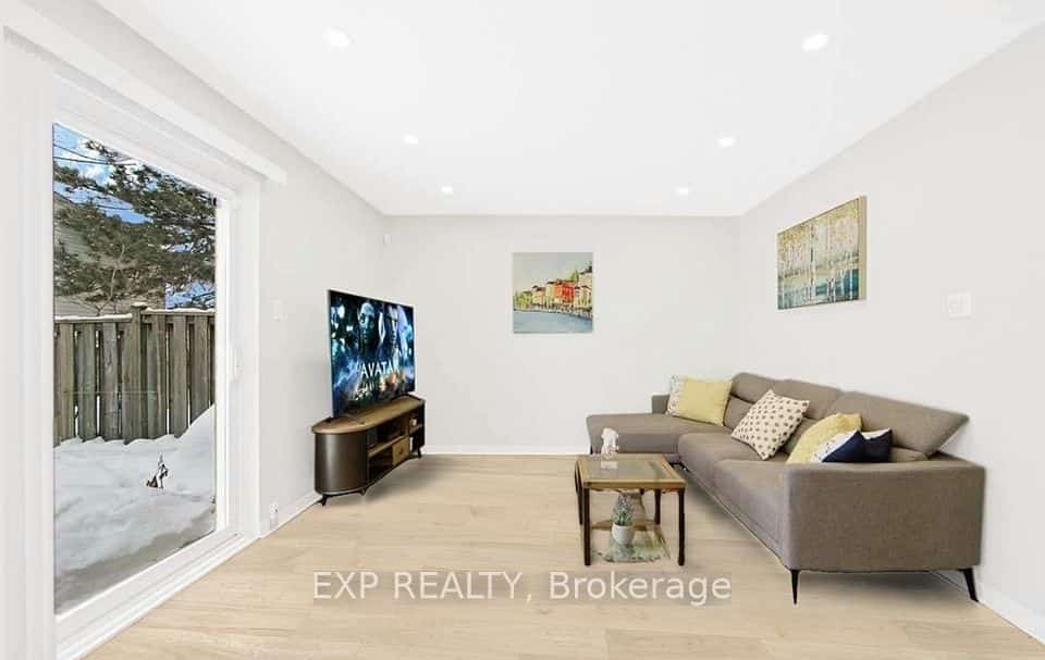 270 Timberbank Boulevard #57, Toronto, ON M1W 2M1
