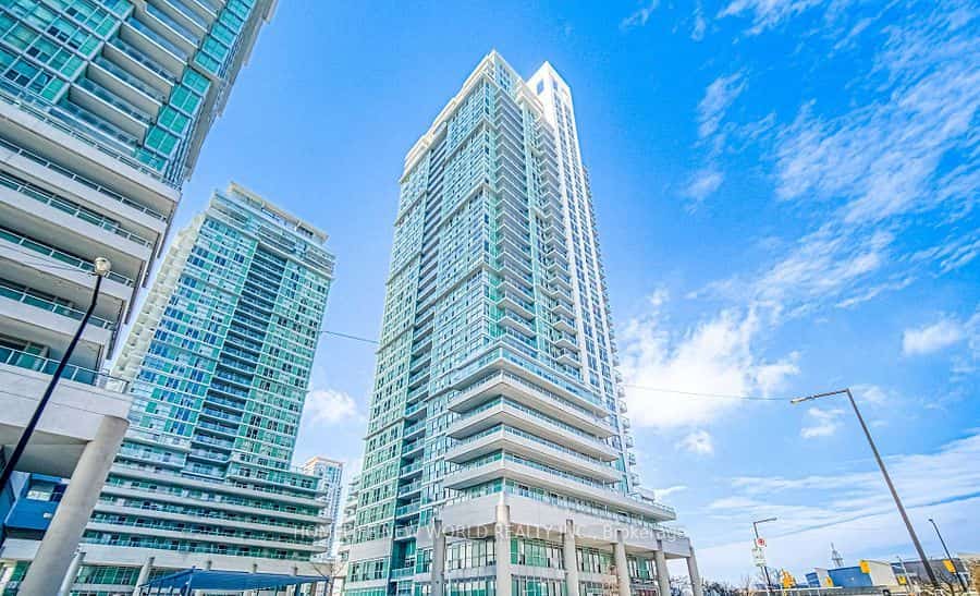 70 Town Centre Court #1202, Toronto, ON M1P 0B2