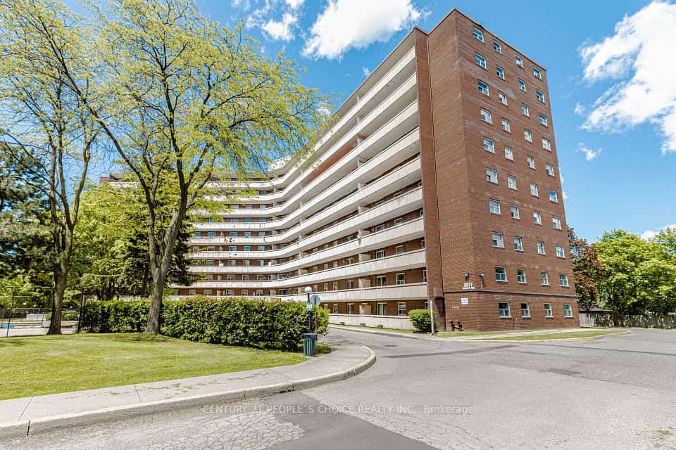 3577 Derry Road E #906, Mississauga, ON L4T 1B3