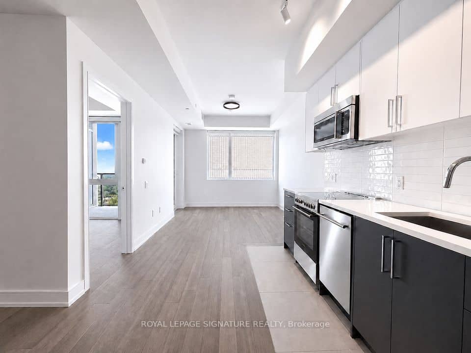 664 Spadina Avenue, Toronto