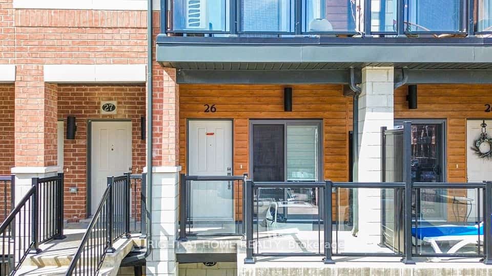 25 ISHERWOOD Avenue, Cambridge, ON N1R 0E2