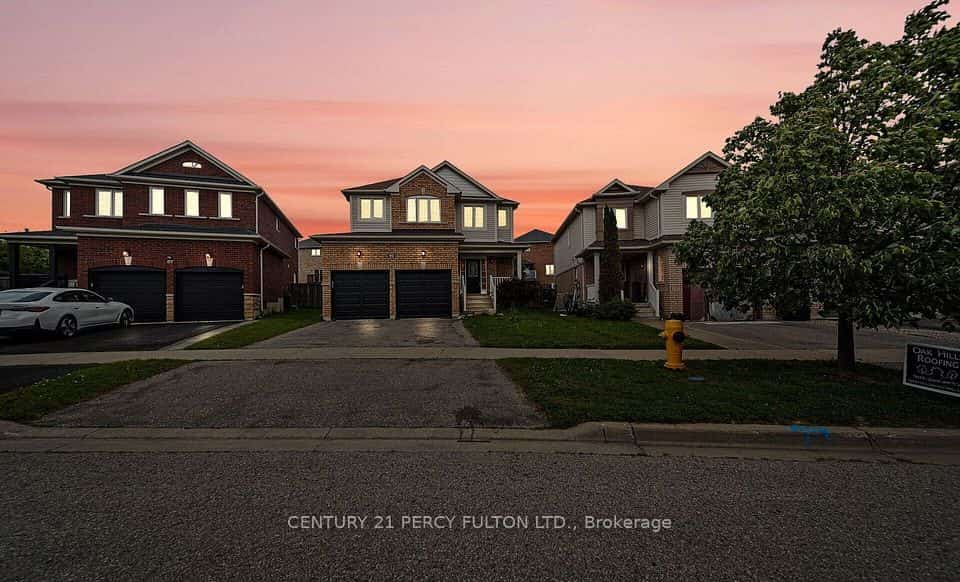91 Laprade Square, Clarington, ON L1C 0C9