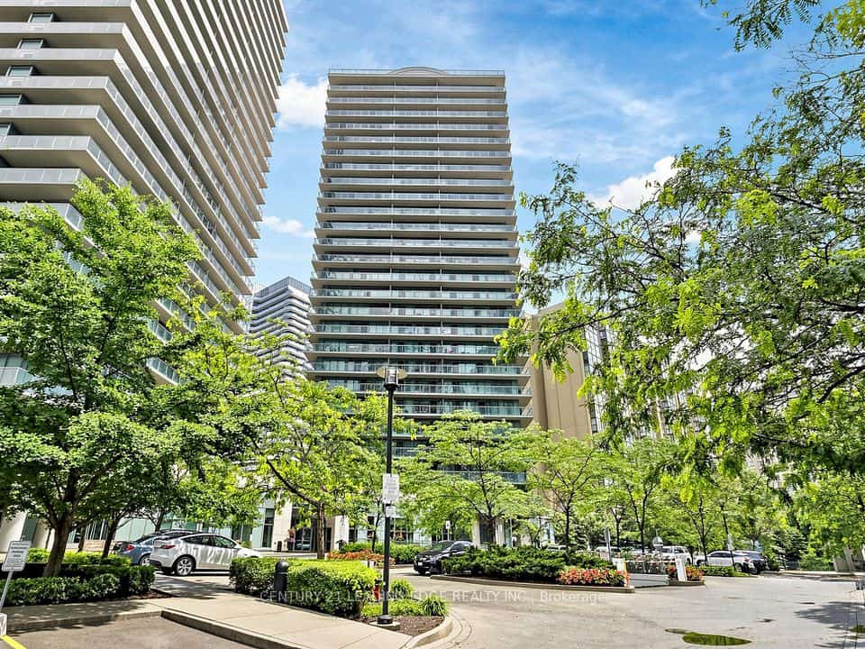 5500 Yonge Street #1610, Toronto, ON M2N 7L1