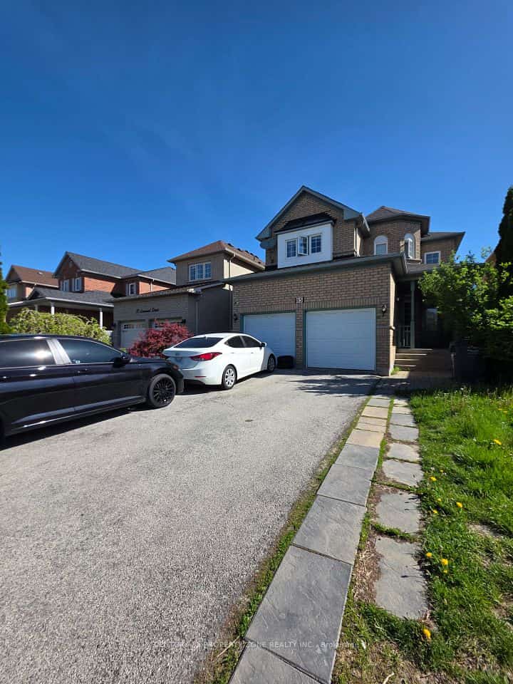 85 Lanewood Street, Brampton, ON L6R 1V2