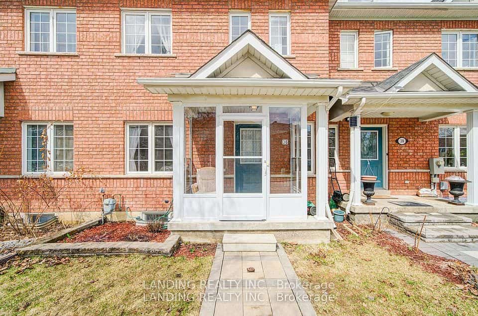 36 John Gary Drive, Markham, ON L3R 5E7