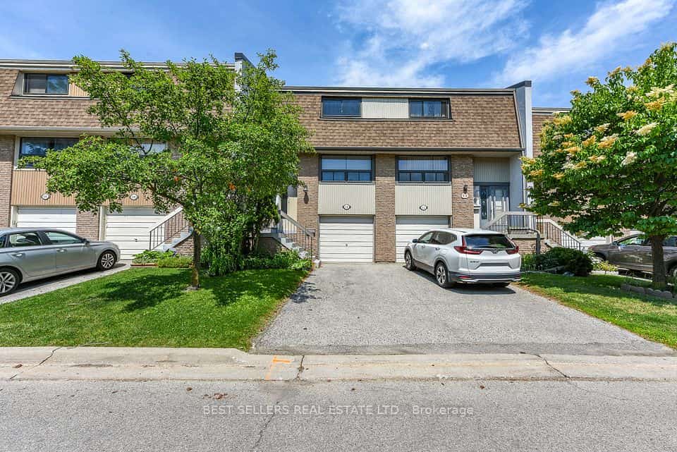 12 Ashton Crescent #12, Brampton, ON L6S 3J9