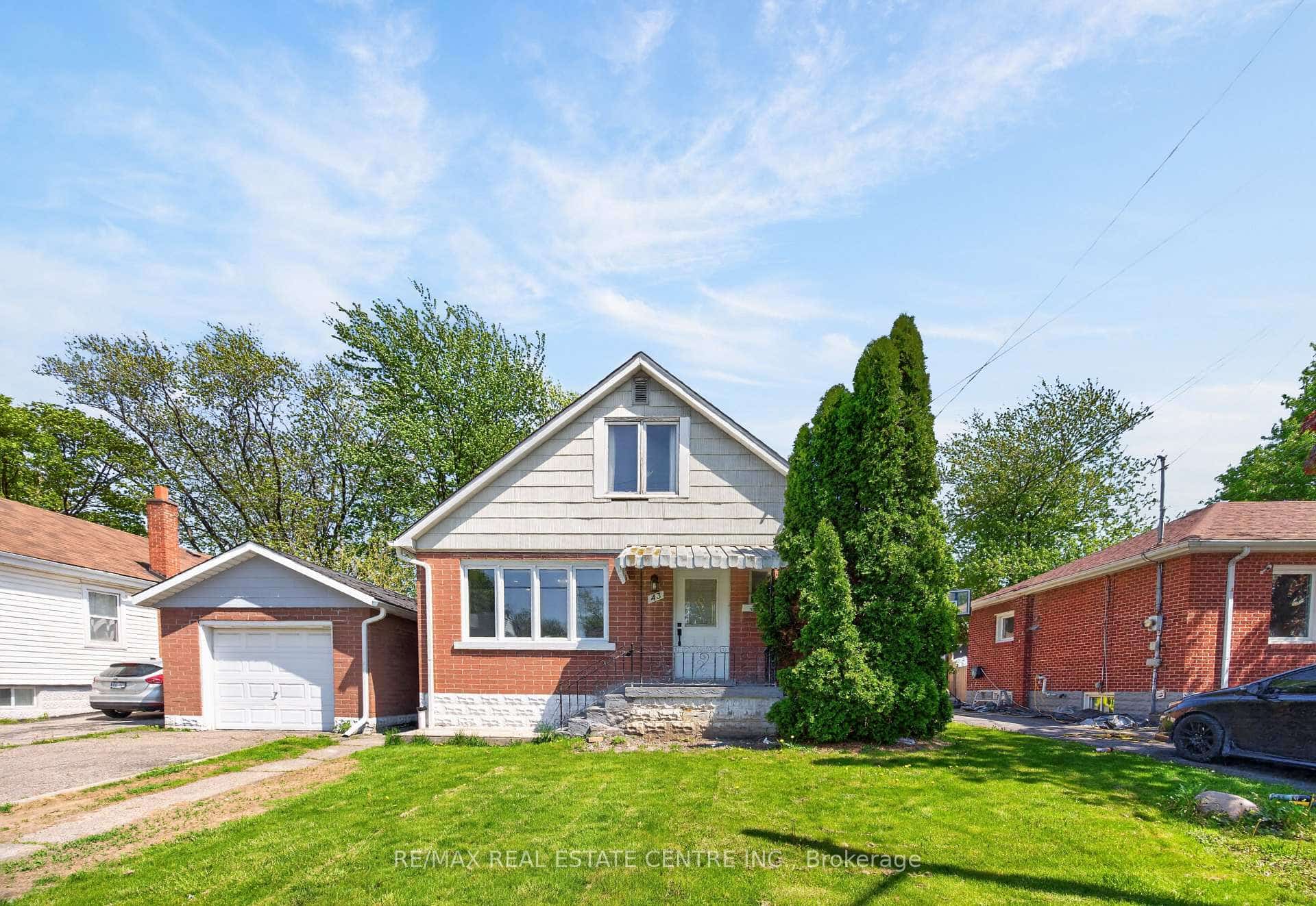43 West 1st Street, Hamilton, ON L9C 3B9