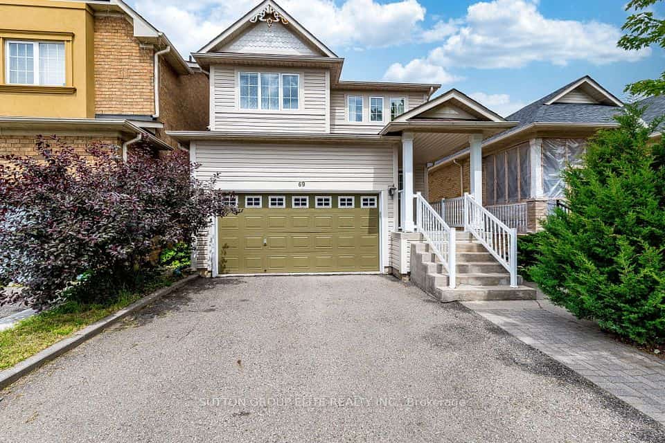 69 Legend Lane, Brampton, ON L6X 5B6