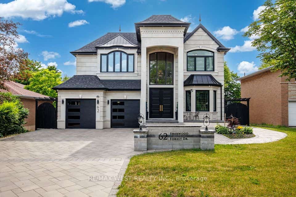 62 Sherwood Forest Drive, Markham, ON L3P 1P8