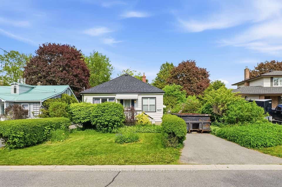 917 Green Street, Whitby, ON L1N 4G4