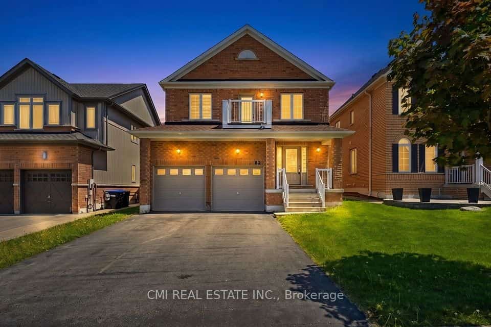 82 Gwillimbury Drive, Bradford West Gwillimbury, ON L3Z 0C8