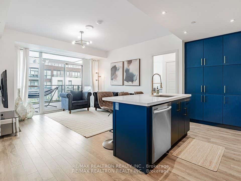 375 Sea Ray Avenue #315, Innisfil, ON L9S 0N9