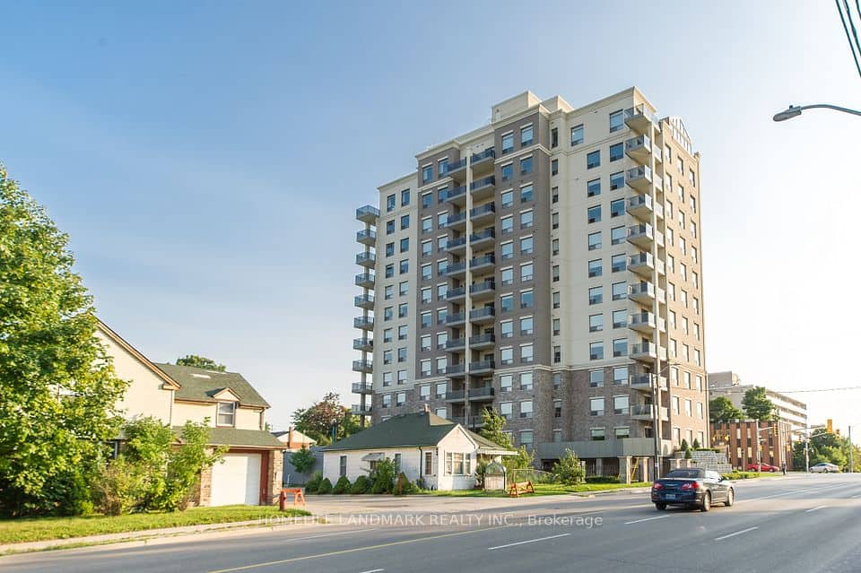 223 Erb Street W, Waterloo, Waterloo