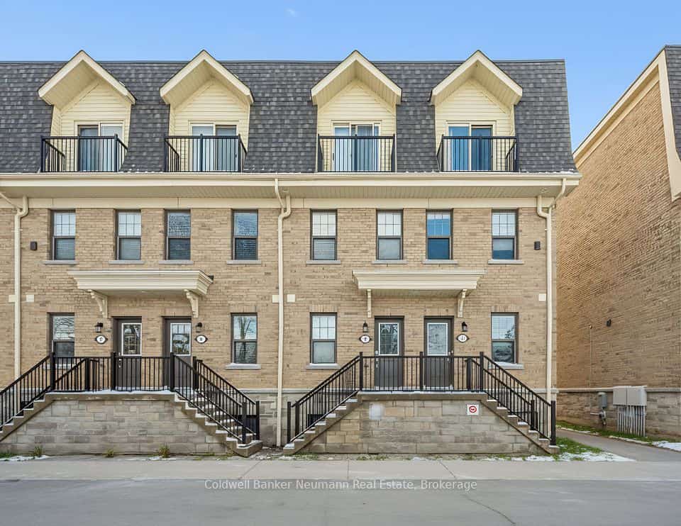 803 Gordon Street #9, Guelph, ON N1G 1Y8