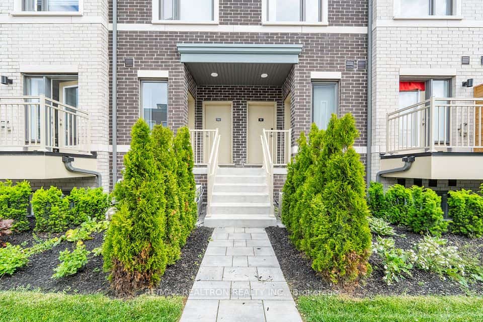 10 Lloyd Janes Lane #187, Toronto, ON M8V 0J5