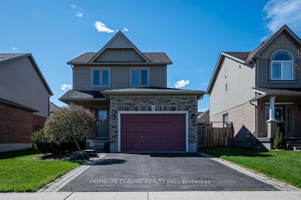 5 IRWIN Crescent, New Tecumseth, ON L9R 0G6