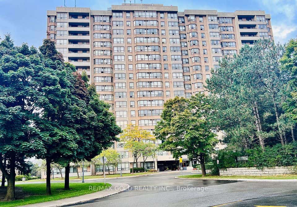 10 Malta Avenue #1504, Brampton, ON L6Y 4G6