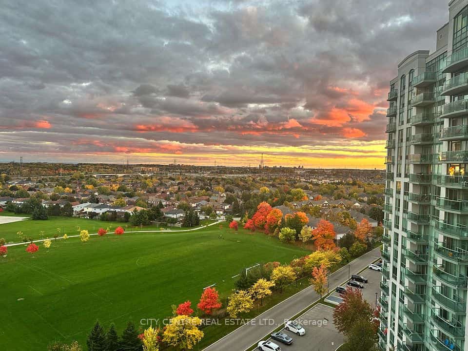 4900 Glen Erin Drive, Mississauga