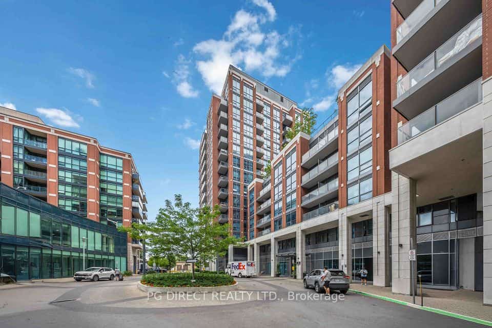 31 Tippett Road #363, Toronto, ON M3H 0C8
